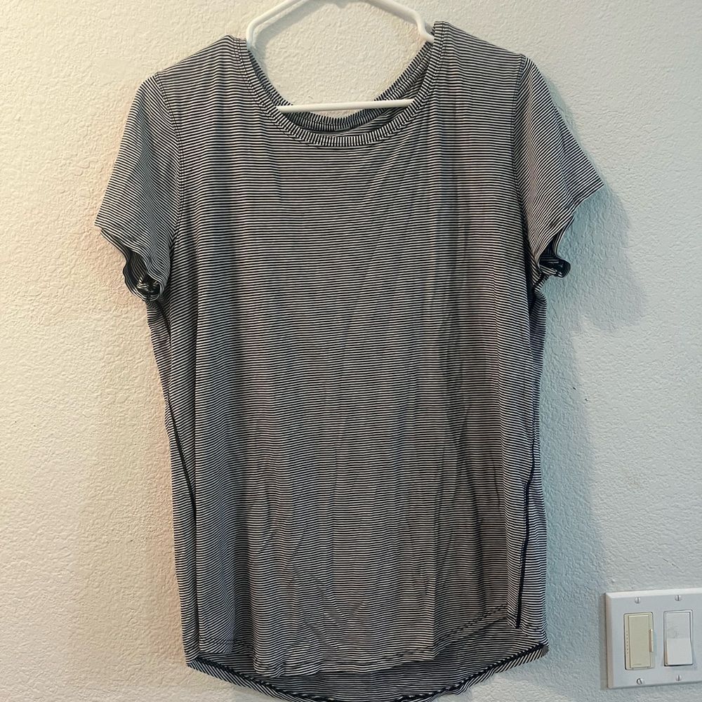 Lululemon Striped Black/Gray Women's Top